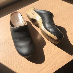 Dansko Sonya open back clog